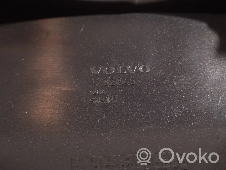 Volvo V70 Garniture de colonne de volant 9177705