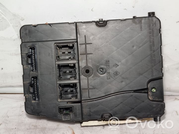 Renault Megane II Module confort 8200309690