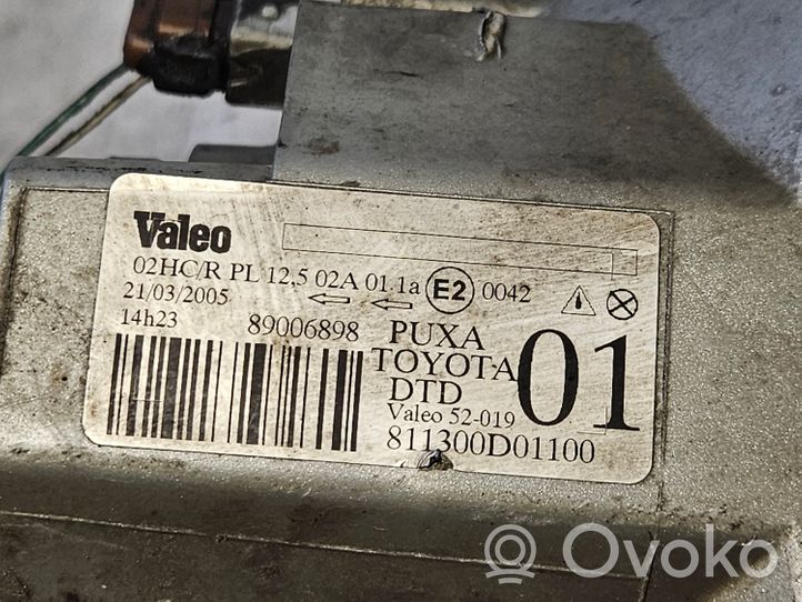 Toyota Yaris Phare frontale 811300D01100