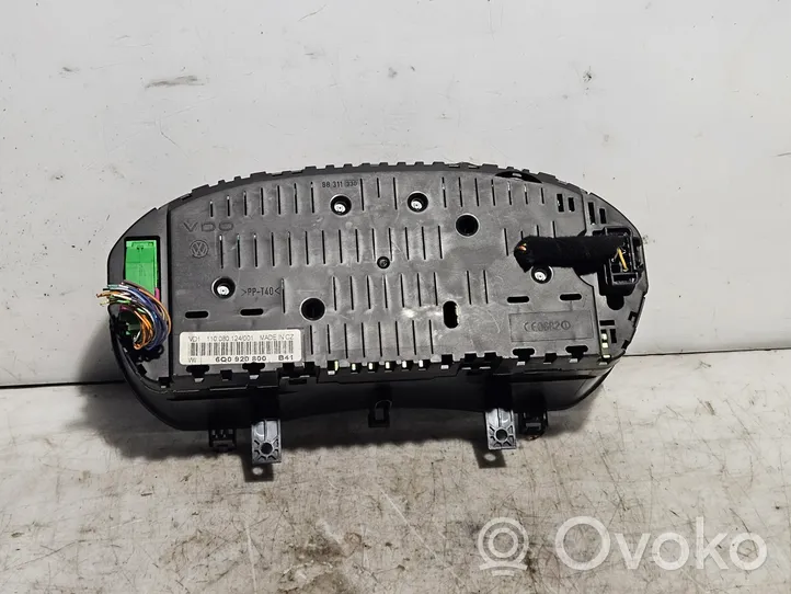 Volkswagen Polo IV 9N3 Tachimetro (quadro strumenti) 6Q0920800