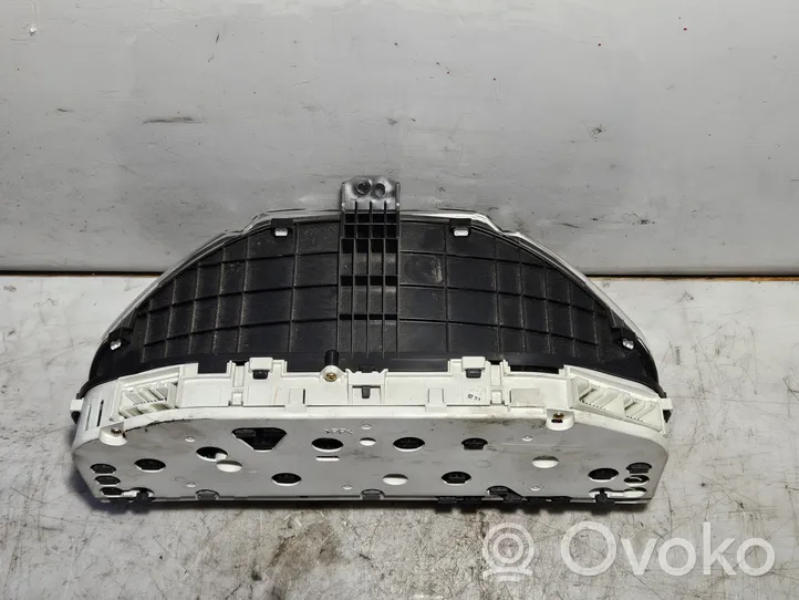 Mazda MPV II LW Tachimetro (quadro strumenti) 1575107500