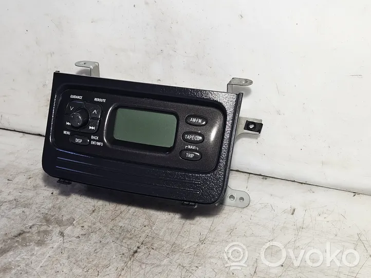 Toyota Yaris Verso Panel / Radioodtwarzacz CD/DVD/GPS 8611052121