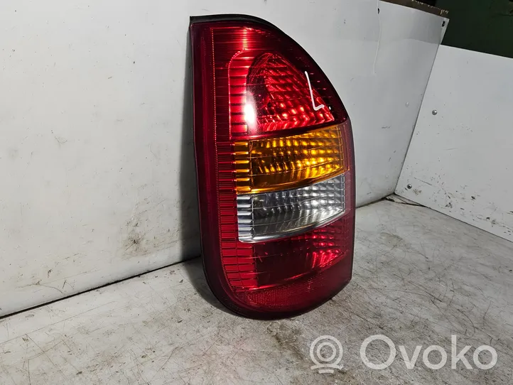 Opel Zafira A Luz trasera/de freno 62280