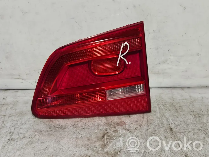 Volkswagen Touran II Luci posteriori del portellone del bagagliaio 1T0945094