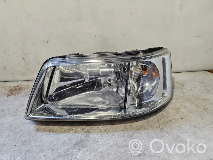 Volkswagen Transporter - Caravelle T5 Headlight/headlamp 7H1941015S