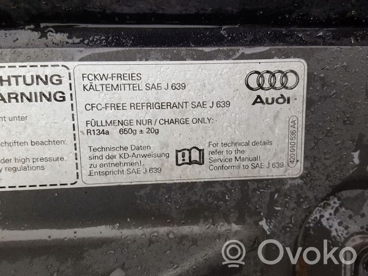 Audi R8 42 Galinis ketvirtis 420010535AA