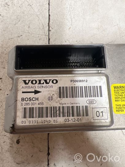 Volvo V70 Turvatyynyn ohjainlaite/moduuli P30658912