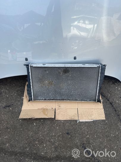 BMW 3 E90 E91 Radiateur de refroidissement 7805614