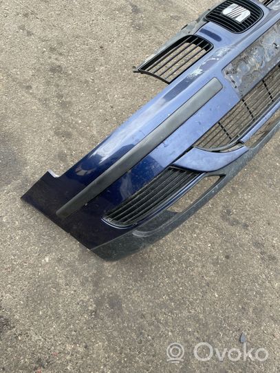 Seat Toledo III (5P) Front bumper 