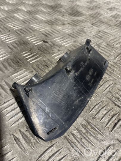 Volkswagen Tiguan Listwa pod lampę tylną 5N0945428