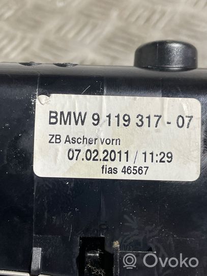 BMW 7 F01 F02 F03 F04 Popielniczka deski rozdzielczej 9119317