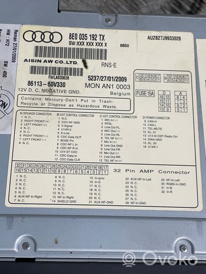 Audi A4 S4 B7 8E 8H Panel / Radioodtwarzacz CD/DVD/GPS 8E0035192T
