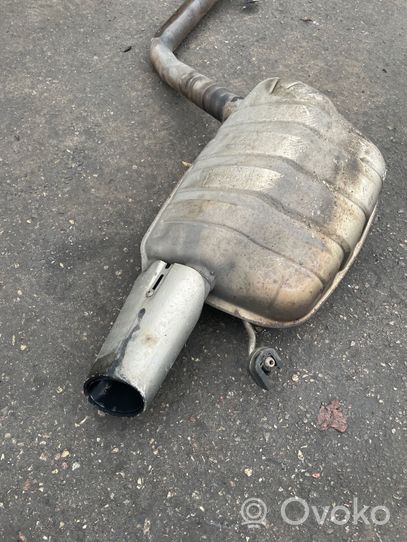 Mercedes-Benz E C207 W207 Silencieux / pot d’échappement A2044913301