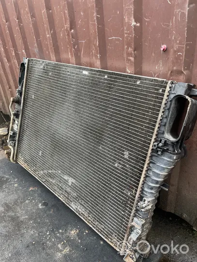 Mercedes-Benz CLS C219 Radiateur de refroidissement A2115003402