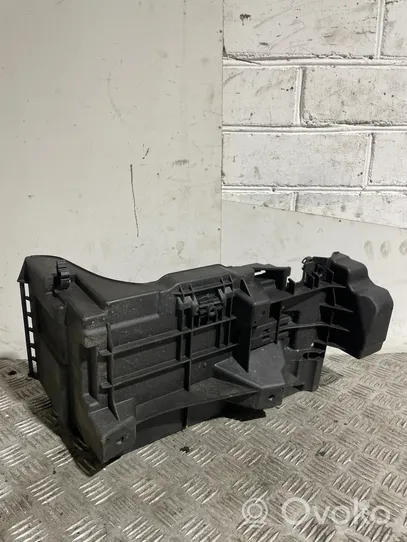 Opel Signum Battery box tray 09180777