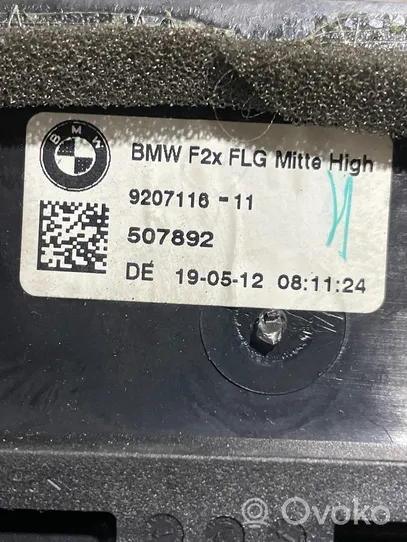 BMW 1 F20 F21 Kojelaudan keskiosan tuuletussuuttimen ritilä 9207116