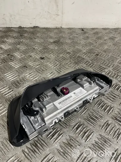 BMW 1 F20 F21 Monitori/näyttö/pieni näyttö 9262751