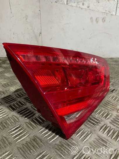 Audi A8 S8 D4 4H Tailgate rear/tail lights 4H0945093