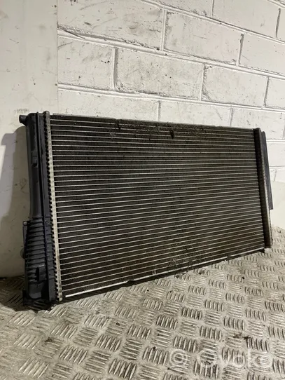 BMW 4 F32 F33 Coolant radiator 7600511