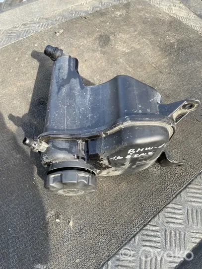 BMW 1 E81 E87 Vase d'expansion / réservoir de liquide de refroidissement 7567462