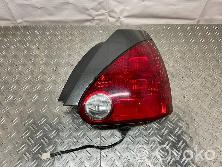 Nissan Maxima A34 Rear/tail lights 949600