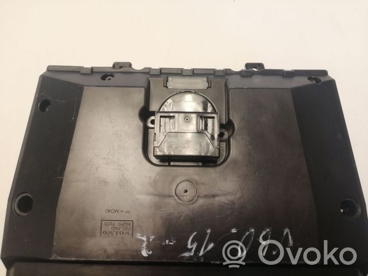 Volvo V60 Console centrale, commande chauffage/clim 31443426