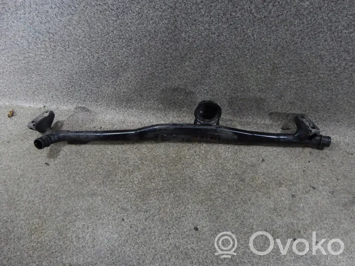 Audi A8 S8 D3 4E Durite de refroidissement tube 