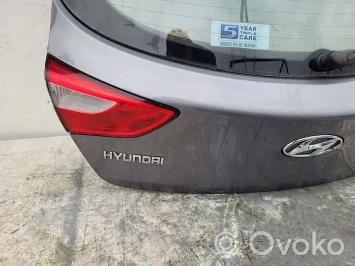 Hyundai i30 Galinis dangtis (bagažinės) 