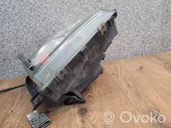 Land Rover Range Rover L322 Phare frontale 