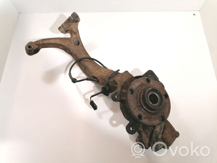 Audi A6 S6 C5 4B Fuso a snodo con mozzo ruota anteriore 8D0407258P