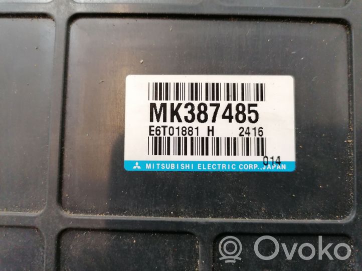 Mitsubishi Pajero Sterownik / Moduł ECU MK387485