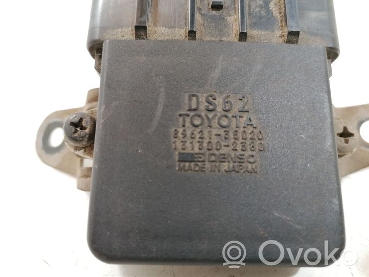 Toyota Land Cruiser (HDJ90) Wzmacniacz / Moduł zapłonu 8692136020