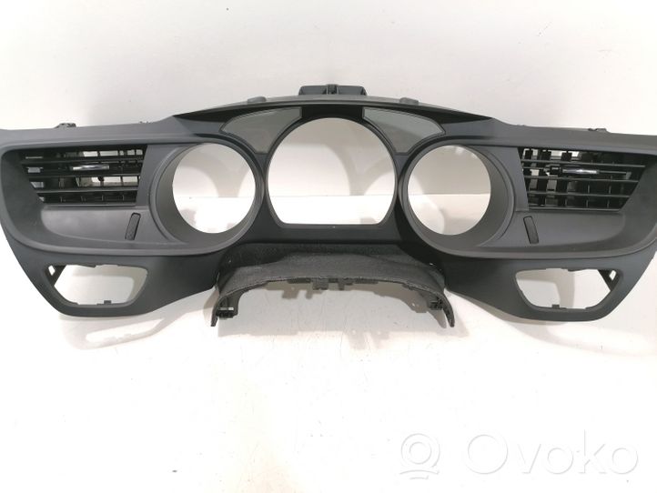 Citroen C5 Garniture de tableau de bord 9682386677