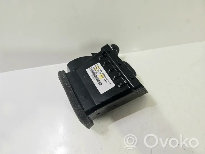 Volvo V40 Griglia di ventilazione centrale cruscotto 1284618