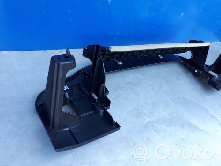 Ford Transit VII Staffa del pannello di supporto del radiatore NK31V001A06AA