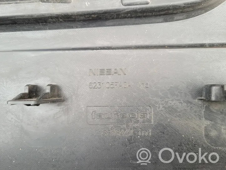 Nissan Micra K14 Griglia anteriore 623105FA0A