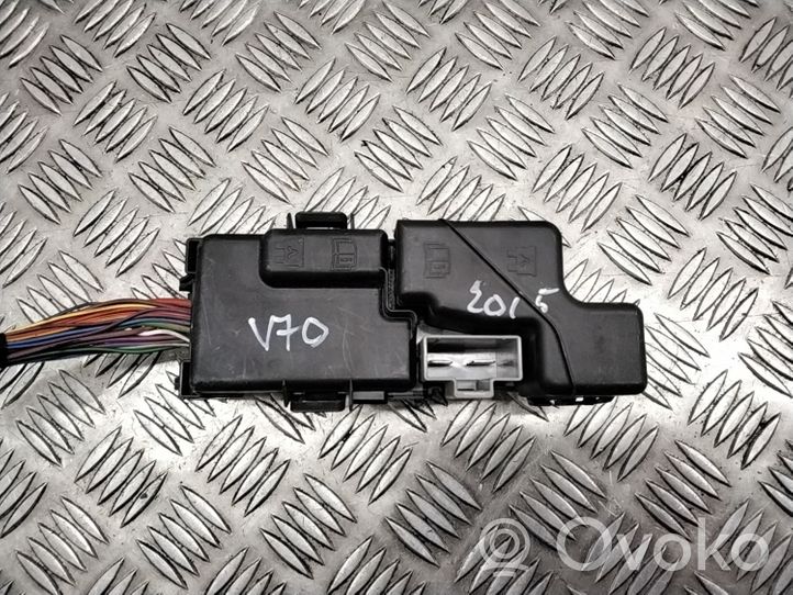 Volvo V70 Module de fusibles DPN13800159HWB