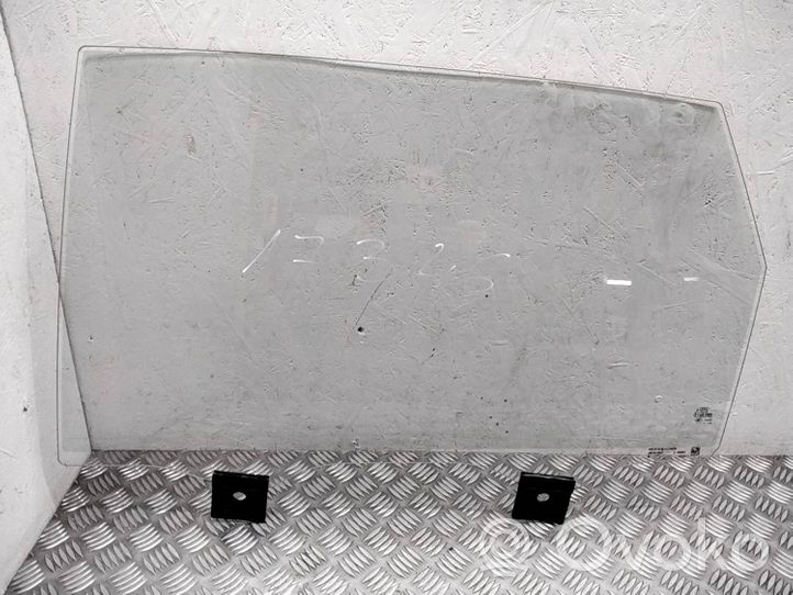 Audi Q7 4M Rear door window glass 4M0845025A