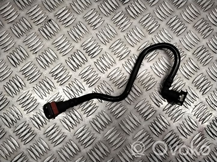 Chrysler Pacifica Fuel line/pipe/hose 