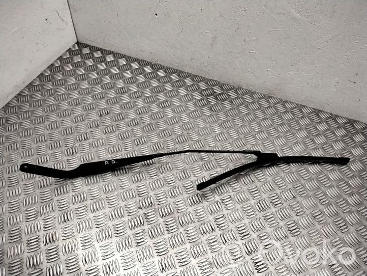 BMW X6 E71 Windshield/front glass wiper blade 7294570