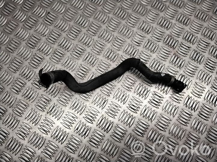 Volvo V70 Engine coolant pipe/hose 