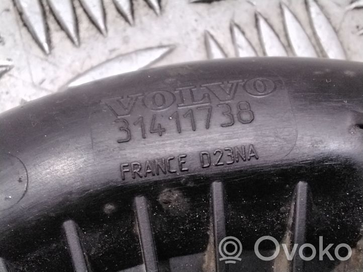 Volvo V70 Oro vamzdis į turbiną 31411738