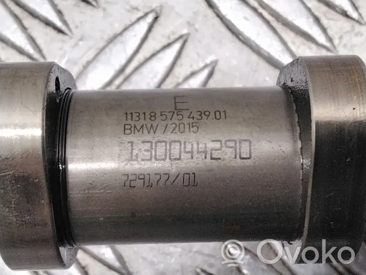 BMW X5 F15 Wałek rozrządu 8575439