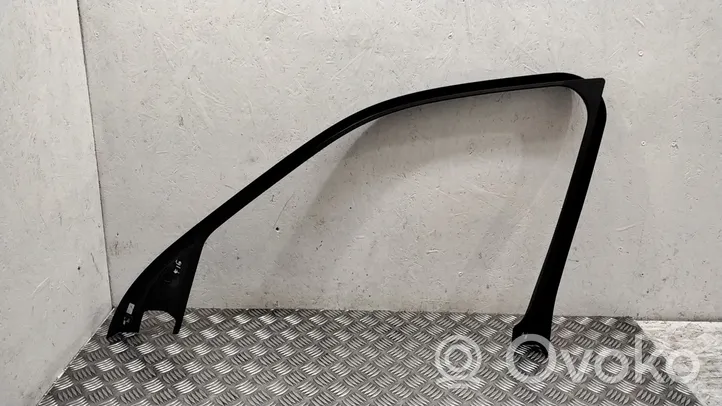 BMW X5 F15 Moulures des vitres de la porte avant 7299531