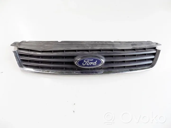 Ford Kuga I Grille calandre supérieure de pare-chocs avant 