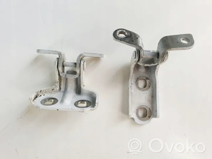 Opel Astra J Set di cerniere portiera posteriore 