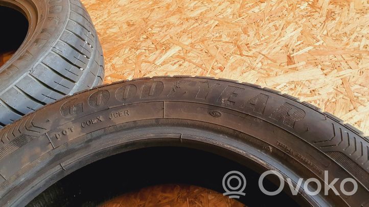 Volkswagen Golf III R14 summer tire 