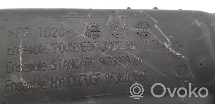 Peugeot Expert Obudowa filtra powietrza 9632144780