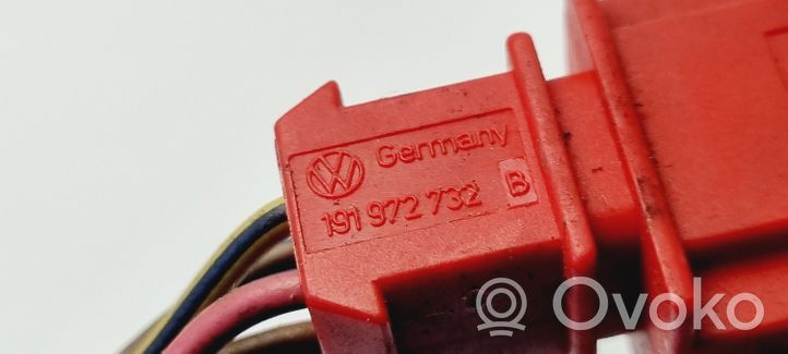 Volkswagen PASSAT B3 Inna wiązka przewodów / kabli 191972732B
