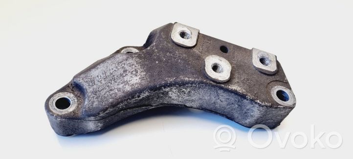 Volkswagen Golf V Supporto di montaggio scatola del cambio 1K0199117